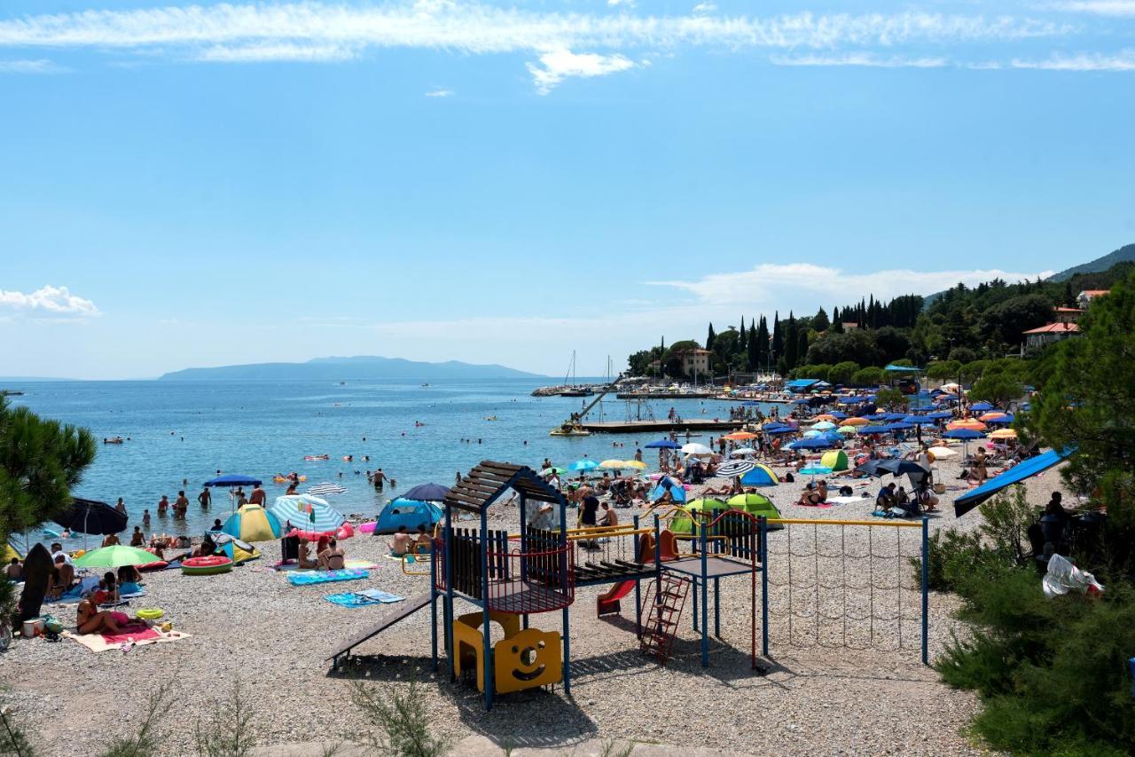 Apartments With A Parking Space Icici, Opatija - 14155 Εξωτερικό φωτογραφία
